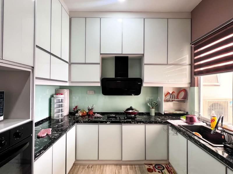 Kondominium untuk Dijual di Suasana Lumayan - Aimi Mahirah - PropertyGuru.com.my