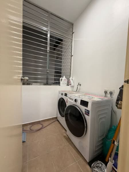 Service Residence for Rent at D'Summit Residences - Puyol Chin - PropertyGuru.com.my