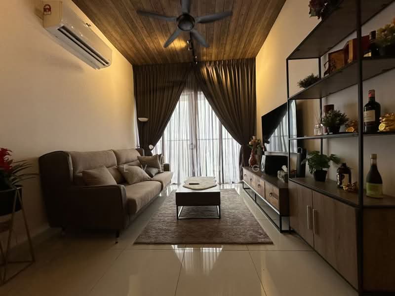 Kediaman Servis untuk Disewa di Setia City Residences - Eve Wong - Living Room - PropertyGuru.com.my