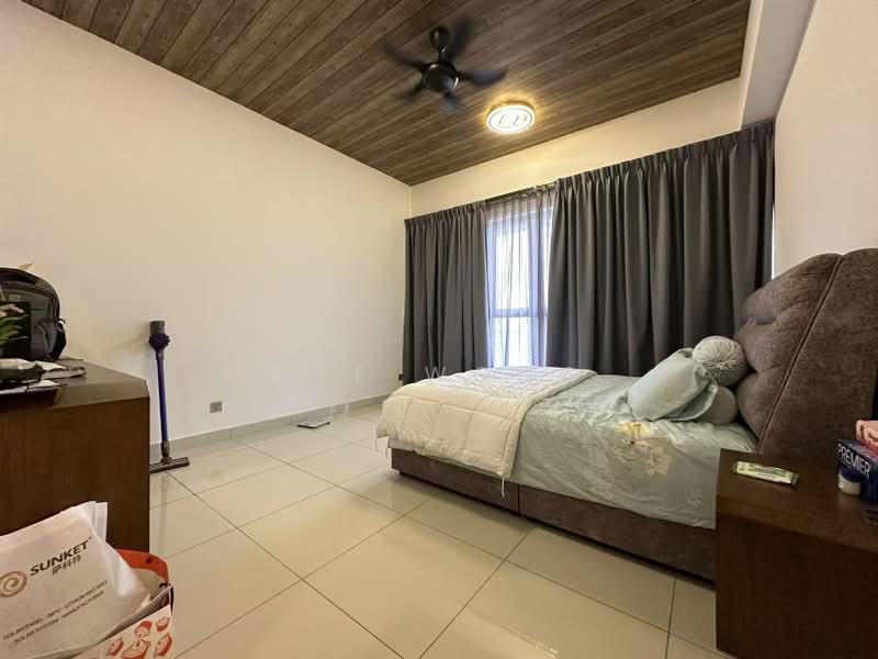 Kediaman Servis untuk Disewa di Setia City Residences - Eve Wong - Bedroom - PropertyGuru.com.my