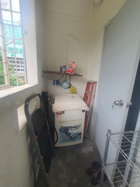 Apartment for Rent at Apartment Sri Ara - Chak Ching H'Ng - Yard - PropertyGuru.com.my