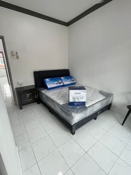 2-storey Terraced House for Rent in Taman Seri Orkid (Skudai) - Puyol Chin - Bedroom - PropertyGuru.com.my