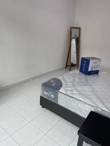2-storey Terraced House for Rent in Taman Seri Orkid (Skudai) - Puyol Chin - Bedroom - PropertyGuru.com.my