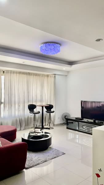 Kediaman Servis untuk Disewa di Birch Plaza - Irene Goh - Living Room - PropertyGuru.com.my