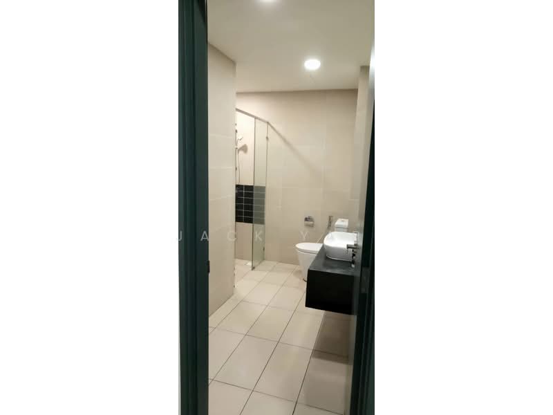 Service Residence for Sale at The Link 2 @ Bukit Jalil (Serviced Residences) - Jack Yap - Bathroom - PropertyGuru.com.my
