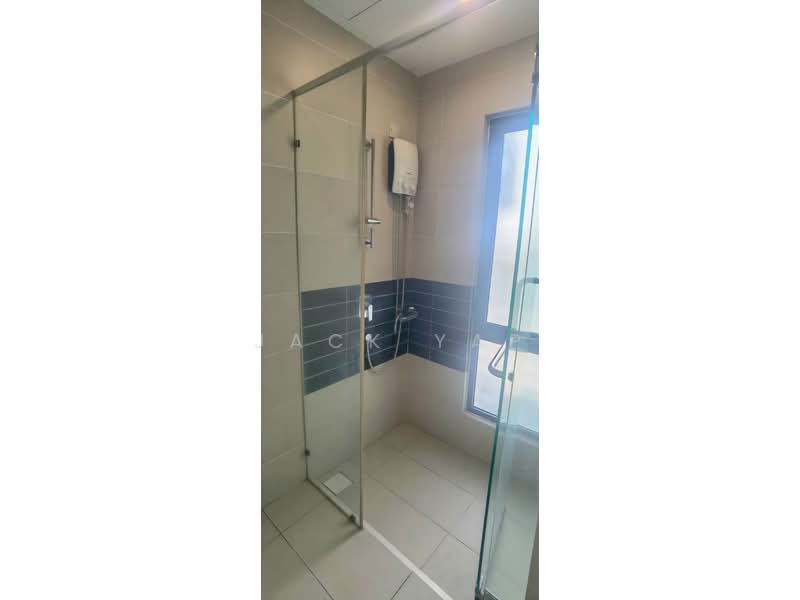 Service Residence for Sale at The Link 2 @ Bukit Jalil (Serviced Residences) - Jack Yap - Bathroom - PropertyGuru.com.my