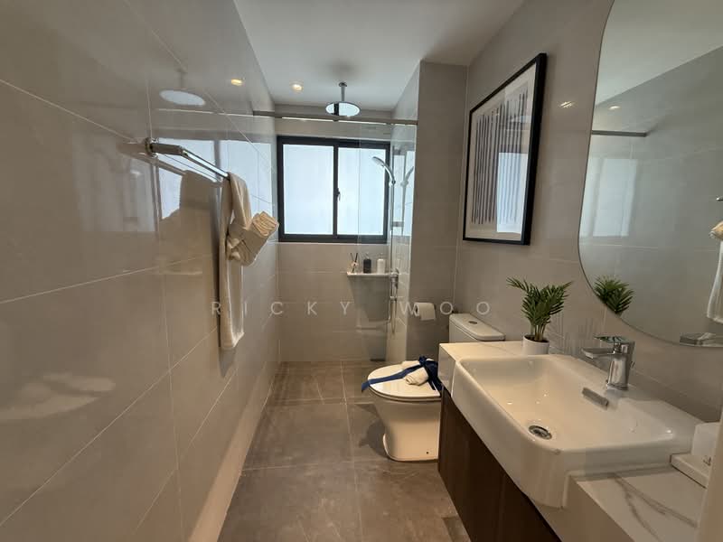 Kediaman Servis untuk Dijual di Skypark Kepler @ Lido Waterfront Boulevard - Ricky Woo - Bathroom - PropertyGuru.com.my
