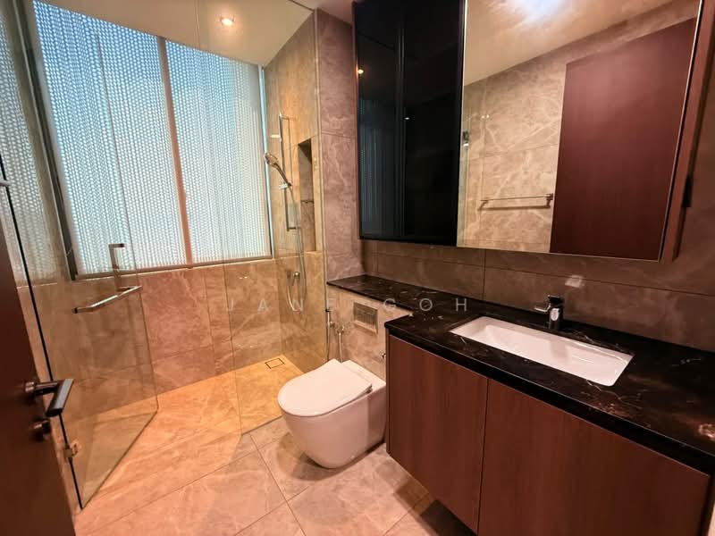 Kediaman Servis untuk Dijual di Park Regent @Desa Park City - Jane Goh - Bathroom - PropertyGuru.com.my