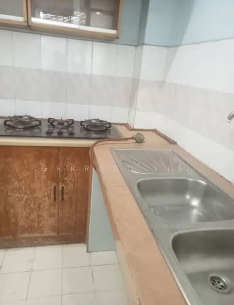 Pangsapuri untuk Disewa di Fairville - Gerrard Lim - Kitchen - PropertyGuru.com.my