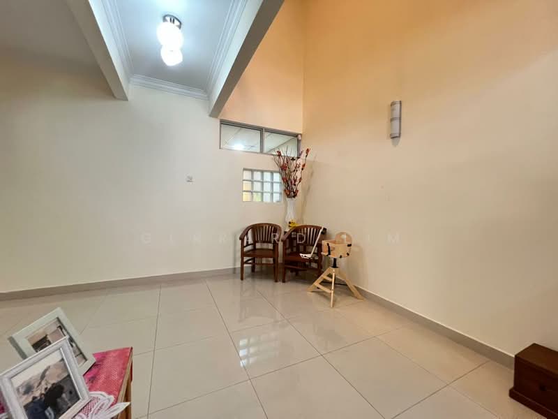 2-storey Terraced House for Sale in Putra Heights (Subang Jaya) - Gerrard Lim - Living Room - PropertyGuru.com.my