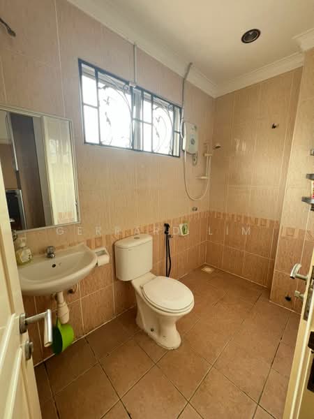 2-storey Terraced House for Sale in Putra Heights (Subang Jaya) - Gerrard Lim - Bathroom - PropertyGuru.com.my