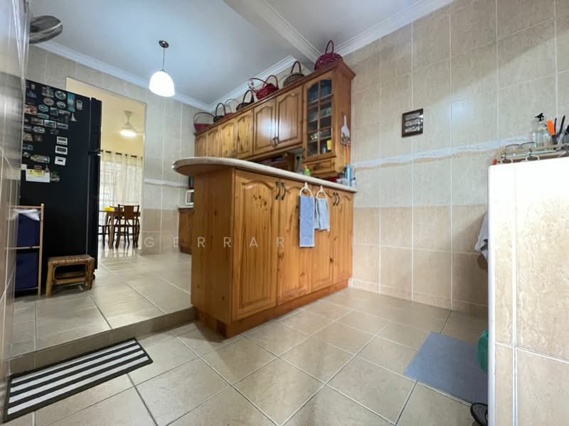 2-storey Terraced House for Sale in Putra Heights (Subang Jaya) - Gerrard Lim - Kitchen - PropertyGuru.com.my