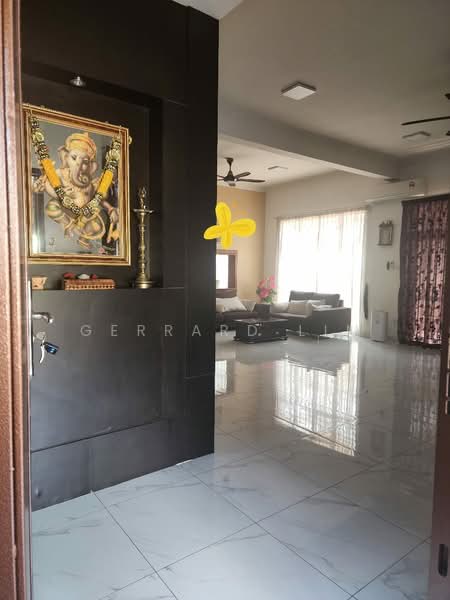 Banglo Pautan untuk Dijual di Taman Tasik Prima (Puchong) - Gerrard Lim - Living Room - PropertyGuru.com.my
