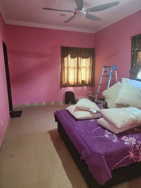 Banglo Pautan untuk Dijual di Taman Tasik Prima (Puchong) - Gerrard Lim - Bedroom - PropertyGuru.com.my