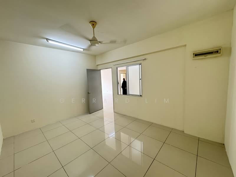 Condominium for Sale at Platinum Lake PV 20 - Gerrard Lim - Interior - PropertyGuru.com.my