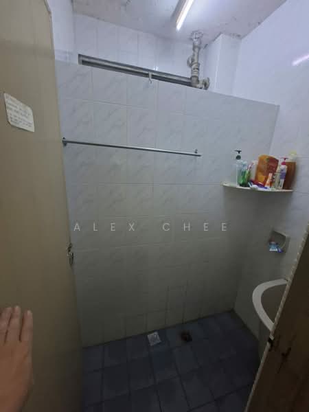 Apartment for Sale at Desa Green - Alex Chee - Bathroom - PropertyGuru.com.my