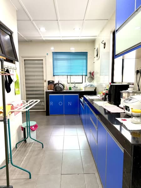 Rumah Teres 2-Tingkat untuk Dijual di Taman Mayang (Petaling Jaya) - Sharon Cher - Kitchen - PropertyGuru.com.my