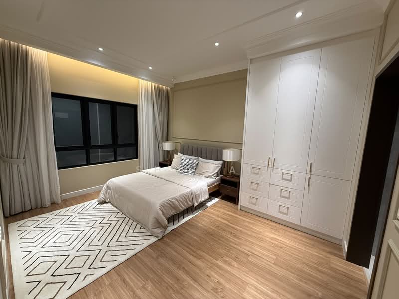 Townhouse for Sale in Kampung Baru Seri Kembangan (Seri Kembangan) - Shu Wai - Bedroom - PropertyGuru.com.my