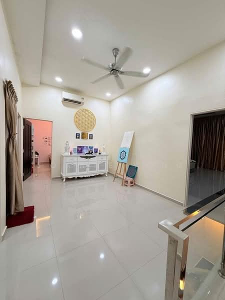 2-storey Terraced House for Sale in Permas Jaya (Johor) - Joanne Yong - Living Room - PropertyGuru.com.my