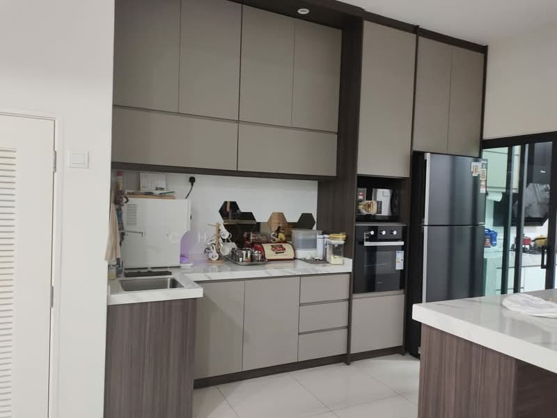 Terraced House for Rent in Kajang (Selangor) - Chris Lee - Kitchen - PropertyGuru.com.my
