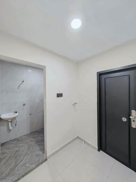 Rumah Teres 2-Tingkat untuk Dijual di Taman Puteri Wangsa (Ulu Tiram) - Ray Tung - Bathroom - PropertyGuru.com.my