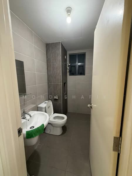 Kondominium untuk Disewa di Ascenda Residence @ Skyarena - Mohd Shafik - Bathroom - PropertyGuru.com.my