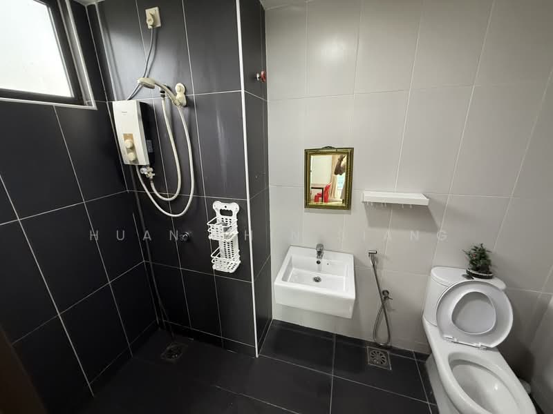 Service Residence for Rent at The Garden Residences - Huan Chin Siang - PropertyGuru.com.my