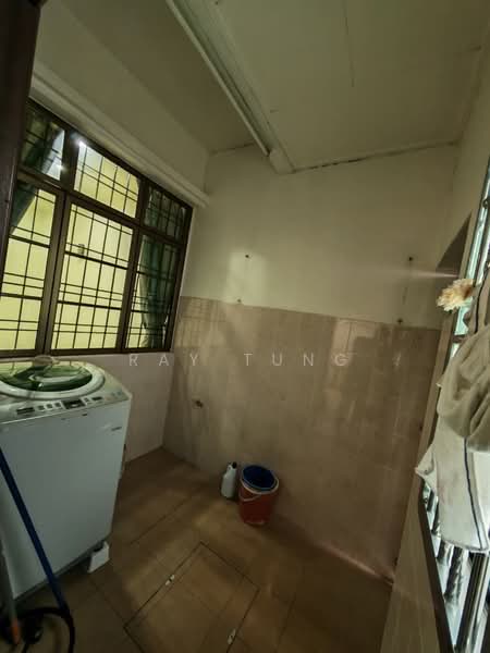 Rumah Teres 2-Tingkat untuk Dijual di Taman Desa Cemerlang (Ulu Tiram) - Ray Tung - Balcony - PropertyGuru.com.my