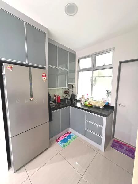 Kediaman Servis untuk Dijual di Manhattan - Christina Ang - Kitchen - PropertyGuru.com.my