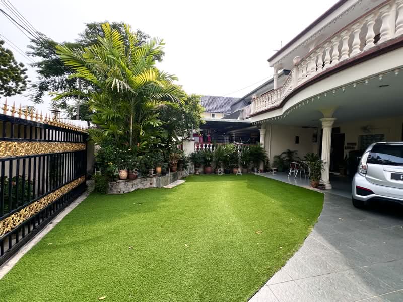 Semi-Detached House for Sale in Gelugor (Penang) - Haslin Saleh - Exterior - PropertyGuru.com.my