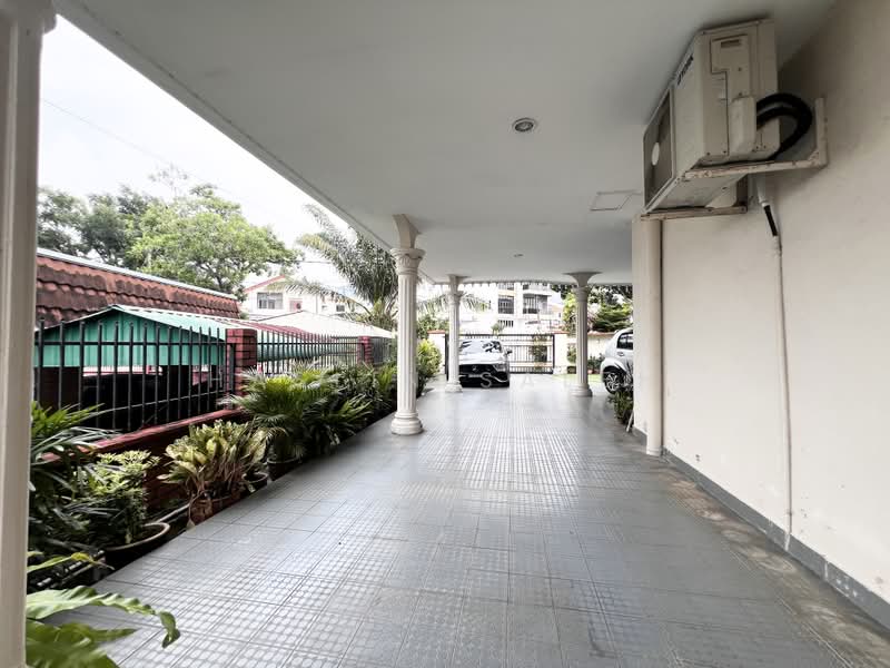 Semi-Detached House for Sale in Gelugor (Penang) - Haslin Saleh - Exterior - PropertyGuru.com.my