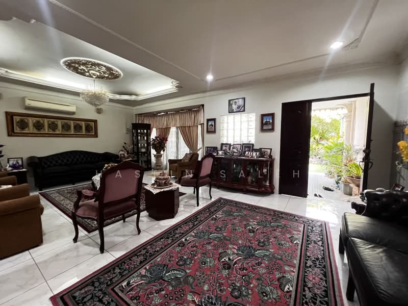 Semi-Detached House for Sale in Gelugor (Penang) - Haslin Saleh - Living Room - PropertyGuru.com.my