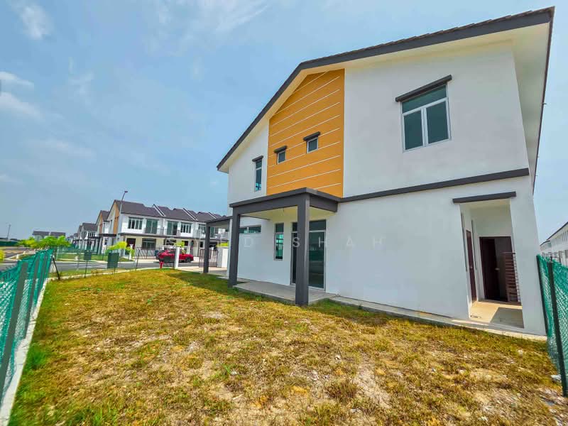 2-storey Terraced House for Sale in Jenjarom (Selangor) - Syed Shah - Exterior - PropertyGuru.com.my