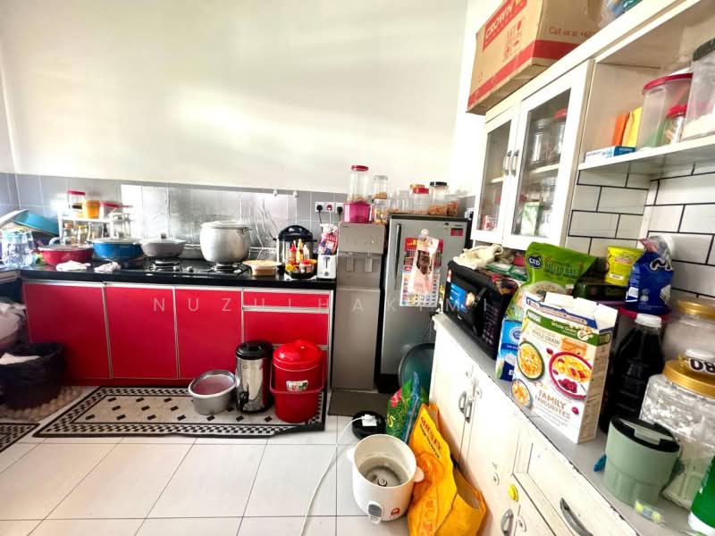 Rumah Teres 2-Tingkat untuk Dijual di Hill Park (Semenyih) - NUZULHAKIMI . - Kitchen - PropertyGuru.com.my