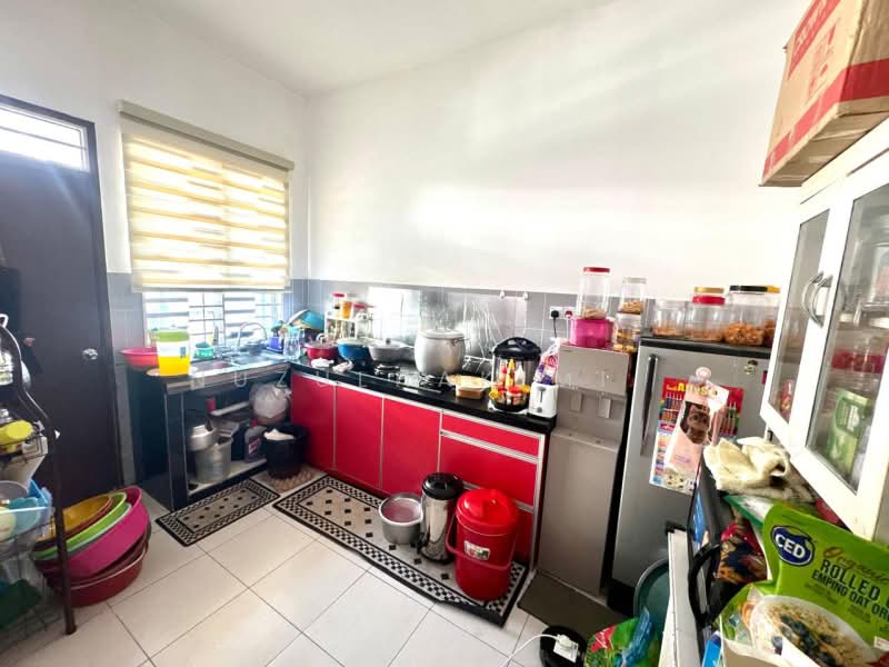 Rumah Teres 2-Tingkat untuk Dijual di Hill Park (Semenyih) - NUZULHAKIMI . - Kitchen - PropertyGuru.com.my