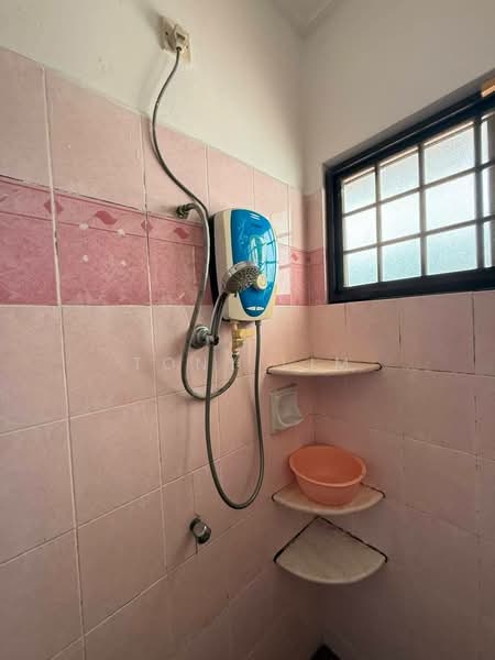 Rumah Teres 2-Tingkat untuk Disewa di Bukit Indah (Iskandar Puteri (Nusajaya)) - Tony Lim - Bathroom - PropertyGuru.com.my