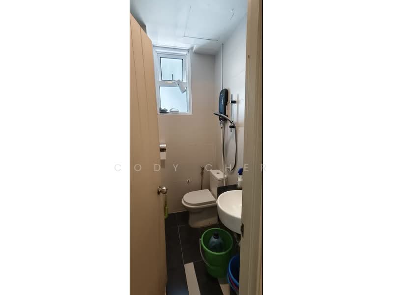 Apartment for Rent at Central Residence @ Sungai Besi - Cody Cher - Bathroom - PropertyGuru.com.my