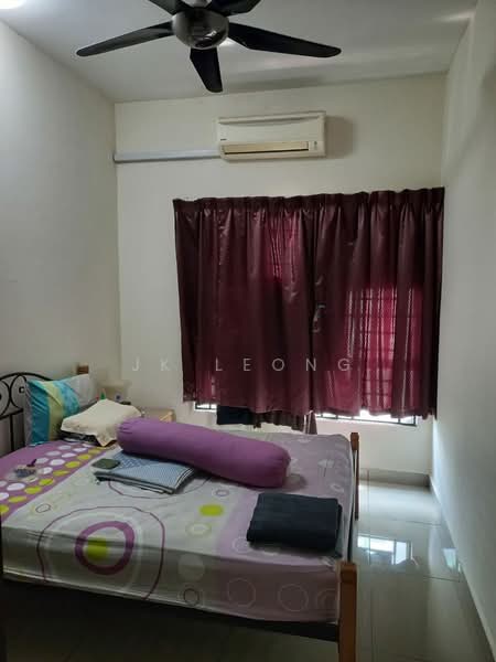 Kediaman Servis untuk Dijual di OUG Parklane - JK Leong - Bedroom - PropertyGuru.com.my
