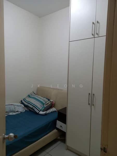 Kediaman Servis untuk Dijual di OUG Parklane - JK Leong - Bedroom - PropertyGuru.com.my