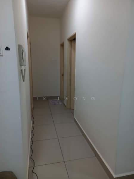 Kediaman Servis untuk Dijual di OUG Parklane - JK Leong - Corridor - PropertyGuru.com.my