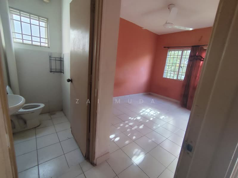 Apartment for Sale at Teratai Apartment @ Taman Sutera - Zai Muda - PropertyGuru.com.my