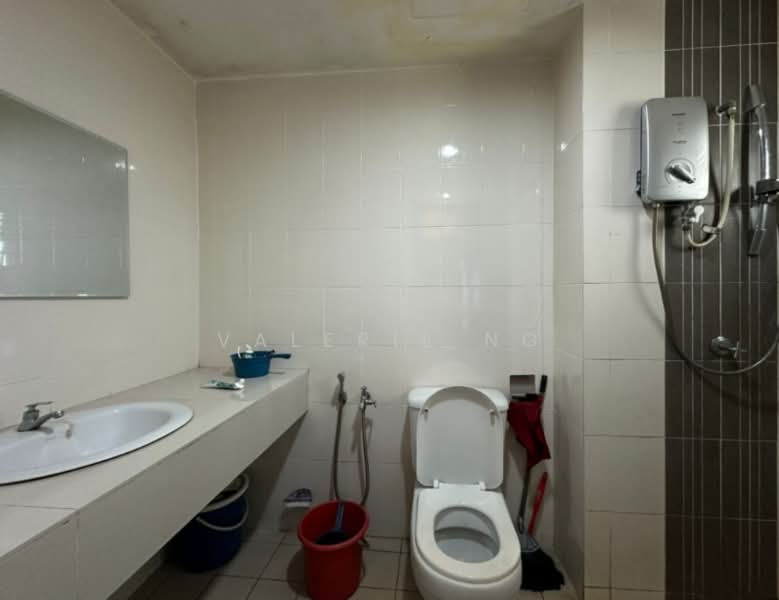 Condominium for Sale at Symphony Heights (Simfoni Heights) - Valerie Ng - Bathroom - PropertyGuru.com.my