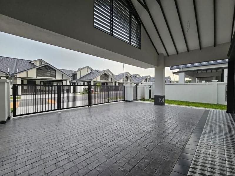 Rumah Berkembar untuk Dijual di Elmina (Shah Alam) - Winson Tam - Exterior - PropertyGuru.com.my