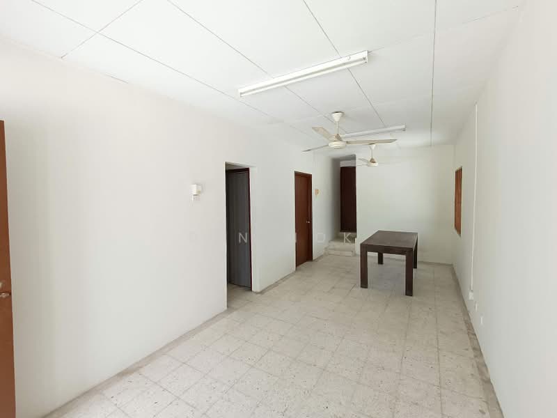 1-storey Terraced House for Sale in Taman Bukit Permai (Ampang) - Ben Mok - Interior - PropertyGuru.com.my