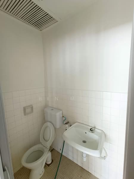 1-storey Terraced House for Sale in Taman Bukit Permai (Ampang) - Ben Mok - Bathroom - PropertyGuru.com.my
