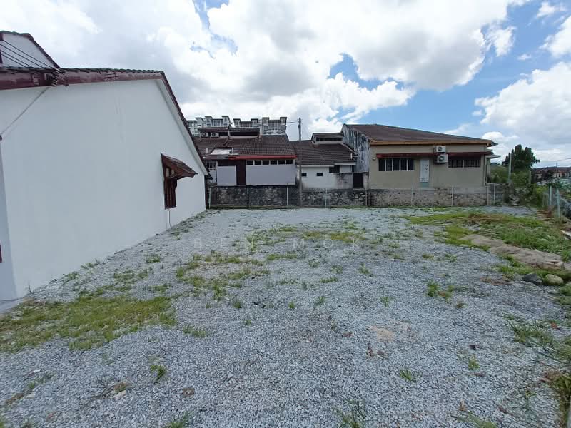 1-storey Terraced House for Sale in Taman Bukit Permai (Ampang) - Ben Mok - Exterior - PropertyGuru.com.my