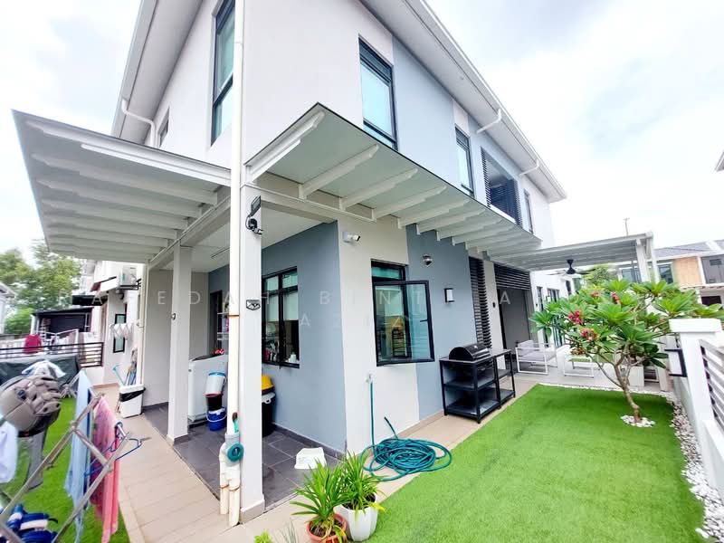 Semi-Detached House for Sale in Shah Alam (Selangor) - Rafedah Binti Abdul Aziz - PropertyGuru.com.my