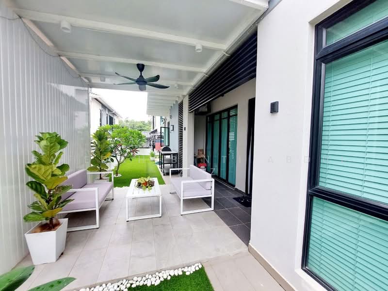 Semi-Detached House for Sale in Shah Alam (Selangor) - Rafedah Binti Abdul Aziz - PropertyGuru.com.my
