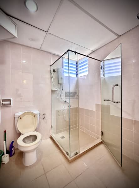 Condominium for Sale at Miami Green - Cheryl Chng - Bathroom - PropertyGuru.com.my