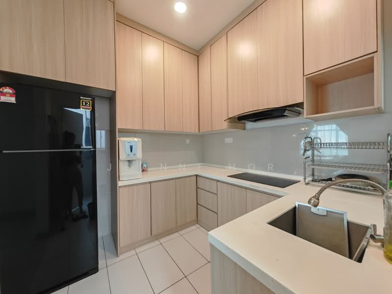 Condominium for Rent at La Thea Residences - Jeanne Hor - Kitchen - PropertyGuru.com.my